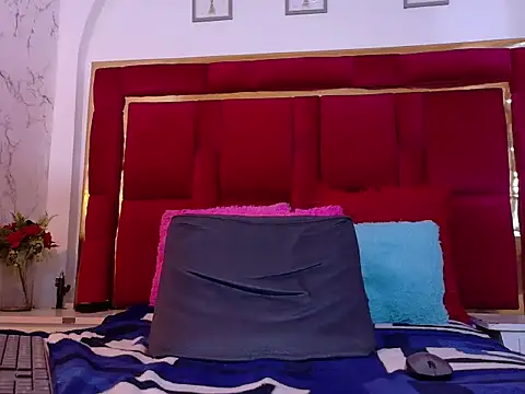 TiffannyValentine's Webcam Show