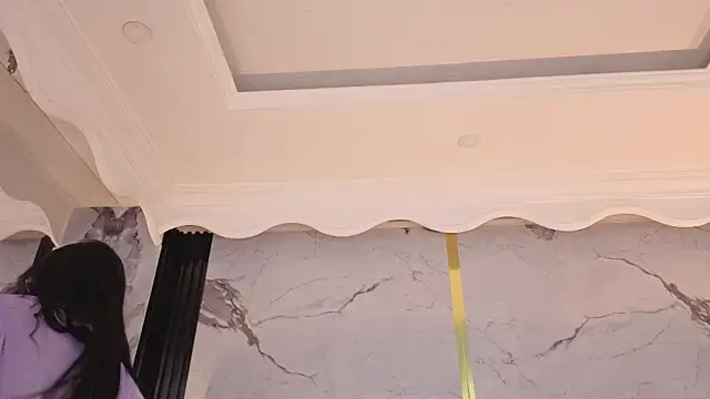 Princess_Violett Adlı Modelin Canlı XXX Sohbeti