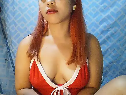 Pokazy przed kamerką – AsianKelly69