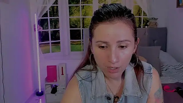 vanessabrown_n Live XXX chat