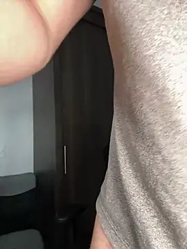 bigryann23のライブXXXチャット