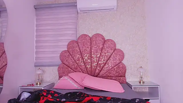 rubihops Adlı Modelin Canlı XXX Sohbeti