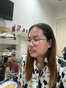 Ponthip Pertunjukan Webcam