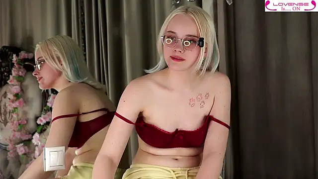 KirstinMcgeady – Live XXX-chat