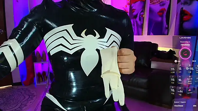 Chat XXX en directo de kayilyn