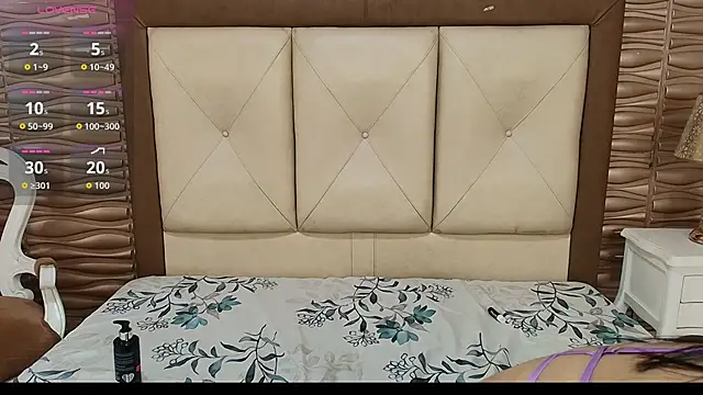 Miladiosa's Live XXX Chat