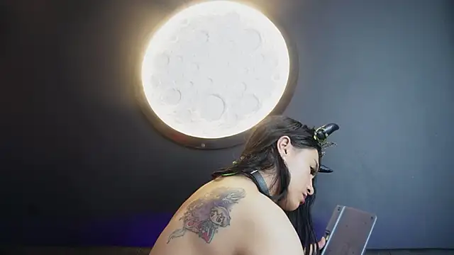 Greiz_SubKimura's Live XXX Chat