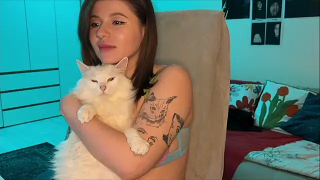 دردشة xoxoavi الجنسية المباشرة