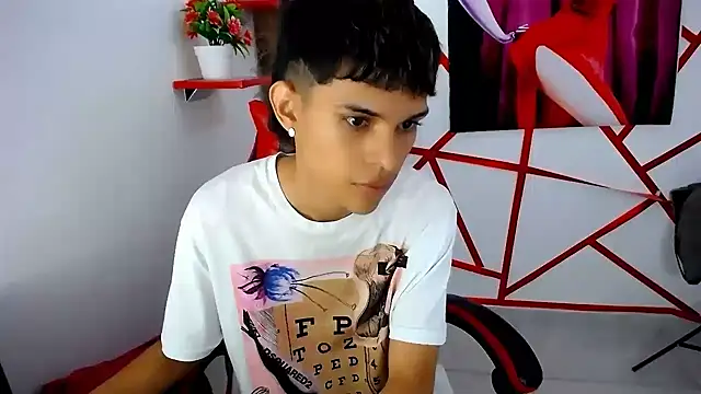 دردشة chris_evans77 الجنسية المباشرة