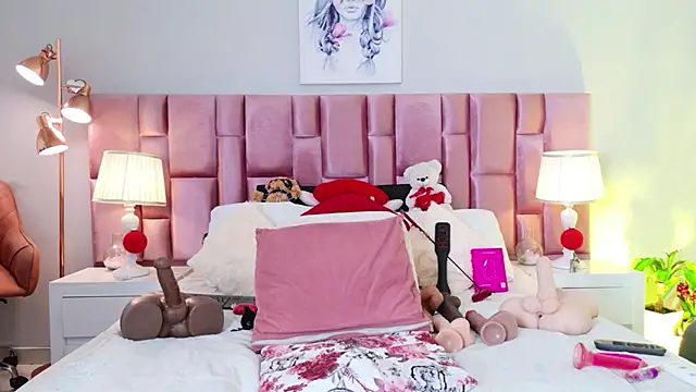 Anaa_Bellaa élő XXX-chatje