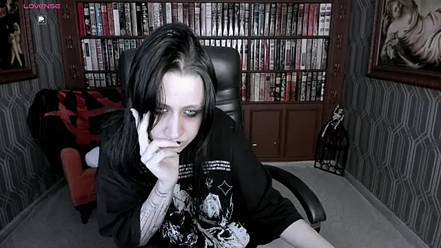 Medusa__Gorgona's Live XXX Chat