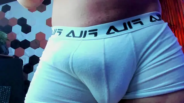 RomanCroftのライブXXXチャット