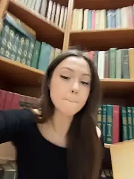 Peachy_Dreamn Webbikameraesitys