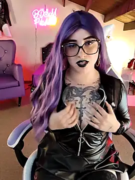 LilithDark666 Live XXX-Chat