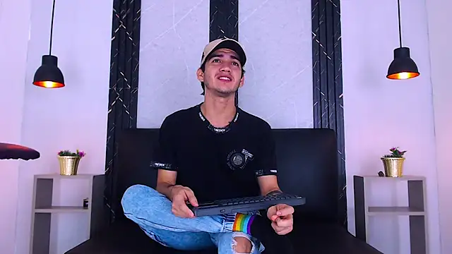 Feiccer_Castquer Live XXX Chat