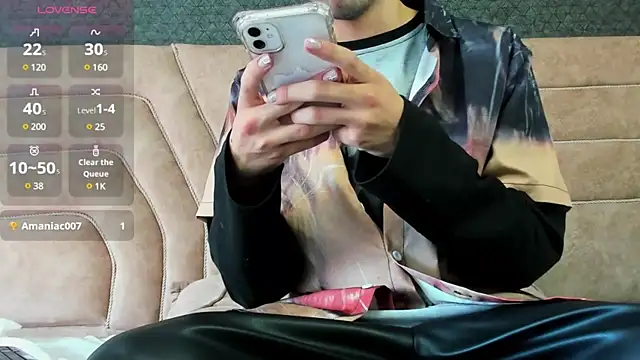 erickblaze_wm's Live XXX Chat