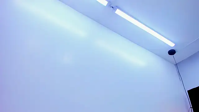 Amber-Hornny-n Webbikameraesitys