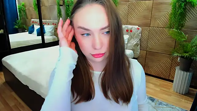 TrueReincarnation – Naživo XXX chat