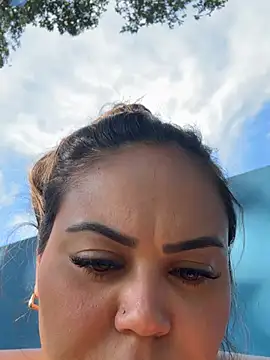 دردشة lariic الجنسية المباشرة