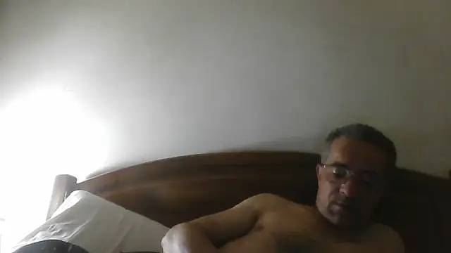 Rochinha73 Show in webcam