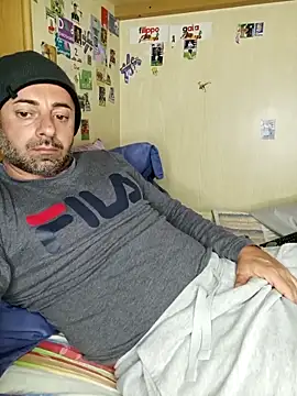 toro23xxxl's Live XXX Chat