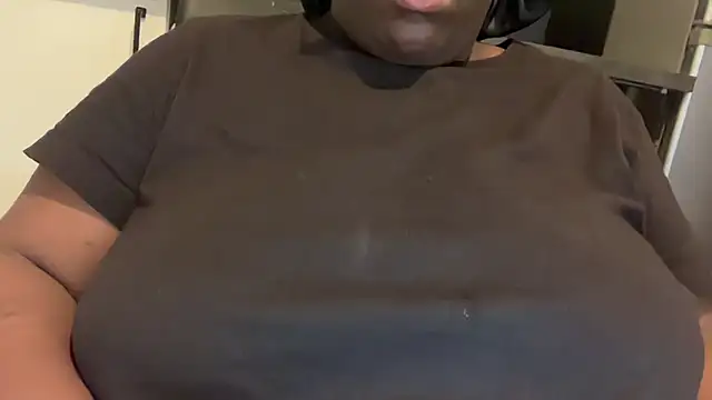 nanaisbackk Webcam show