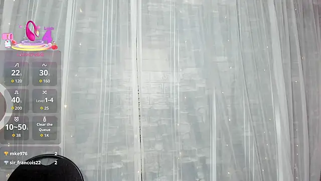 Chat +18 de KatieGomez ao vivo