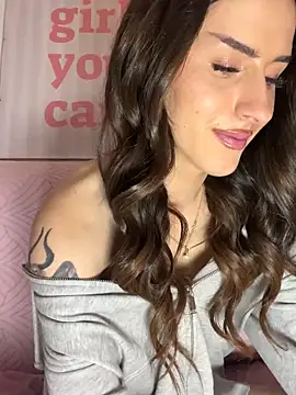 Show modela AriaAdda na web-kameri