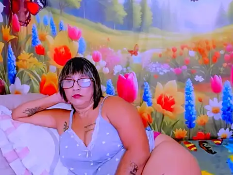 indianroxy live XXX chat