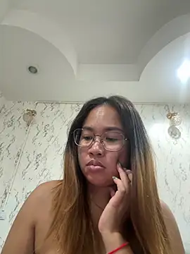 Ponthip 即時 XXX 聊天