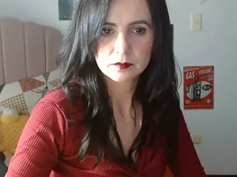 Chat +18 de Juliana__lx ao vivo