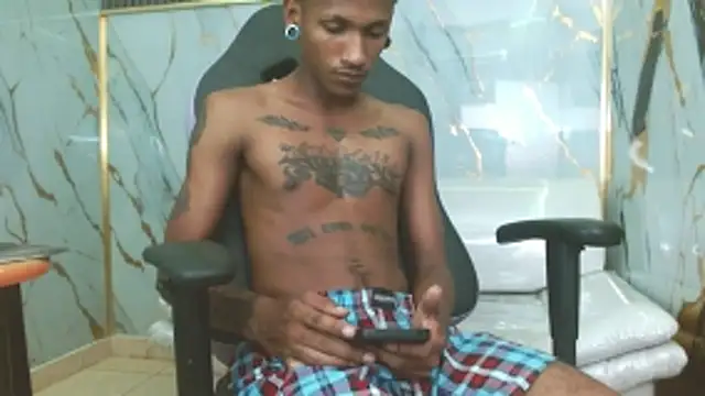 ManSant's Live XXX Chat