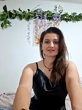 Nika_aa: онлайн-секс-чат