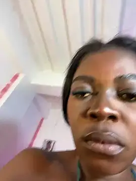 karinacortes' Webcam Show