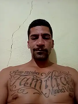 adriabis013 Webcam Show