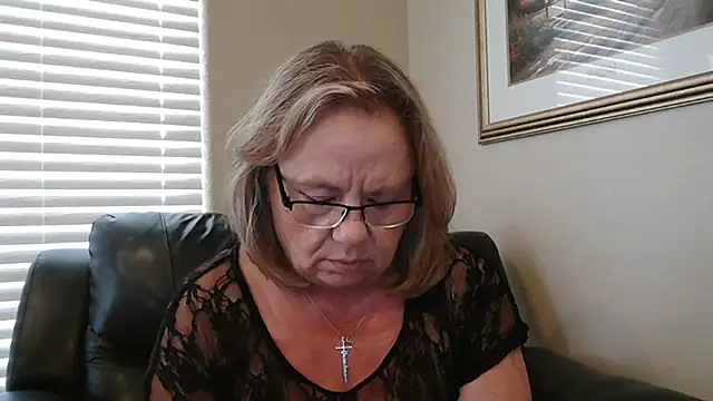 โชว์เว็บแคมของ BustyAnnie