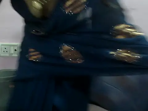 XXX chat uživo modela Laila_Cute