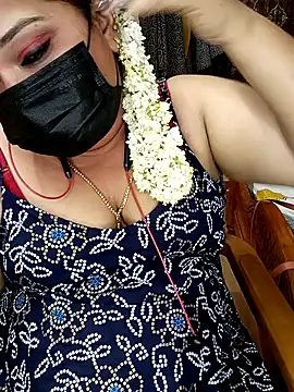 silk_rose05: διαδικτυακό σόου στην κάμερα