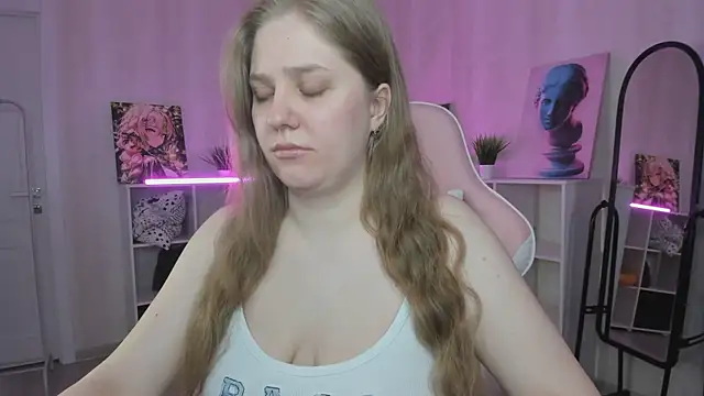 Megan_Violer 现场XXX聊天