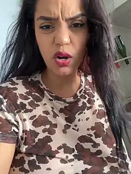 عرض كام Sara-77