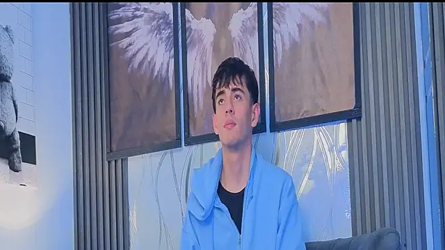 demian_hot99 লাইভ XXX চ্যাট