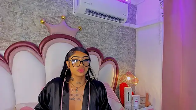 Mia_Jansenのウェブカメラショー