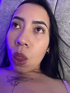 Sweet_hot_mia 现场XXX聊天