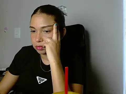 AliceSmity_ Obrolan Langsung XXX