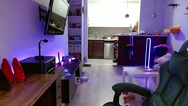 illusorycatのライブXXXチャット