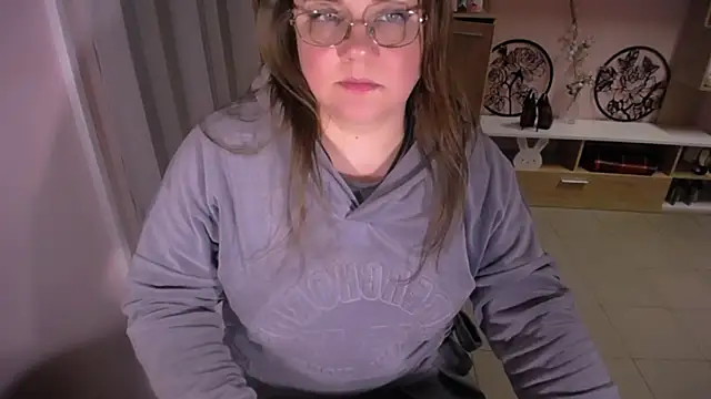 NeuroDoll 现场XXX聊天