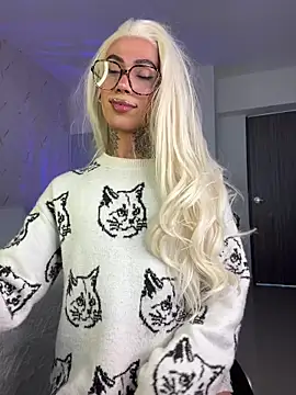 miss_tatiana_ Show in webcam