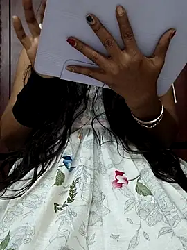 jaahnavi-reddy 现场XXX聊天