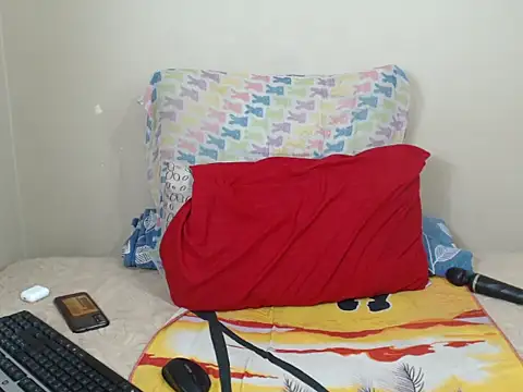 BadGirlMona's Live XXX Chat