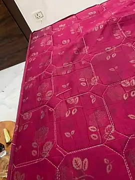 Pokazy przed kamerką – Sexfound01